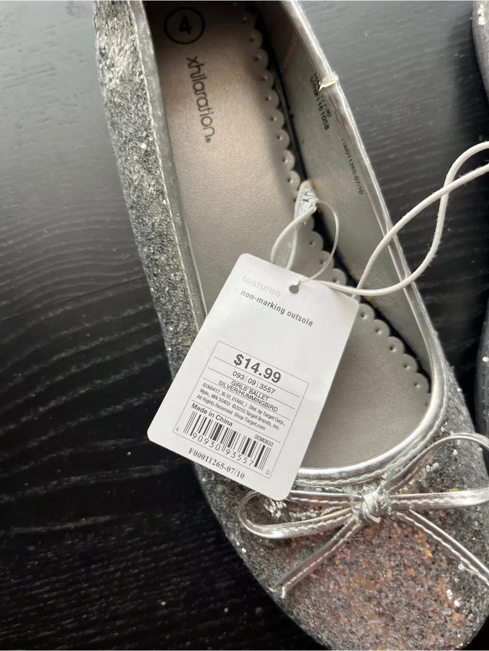 Xhilaration Silver Glitter Girls Ballet Flat Shoes Size 4 New Hummingbird